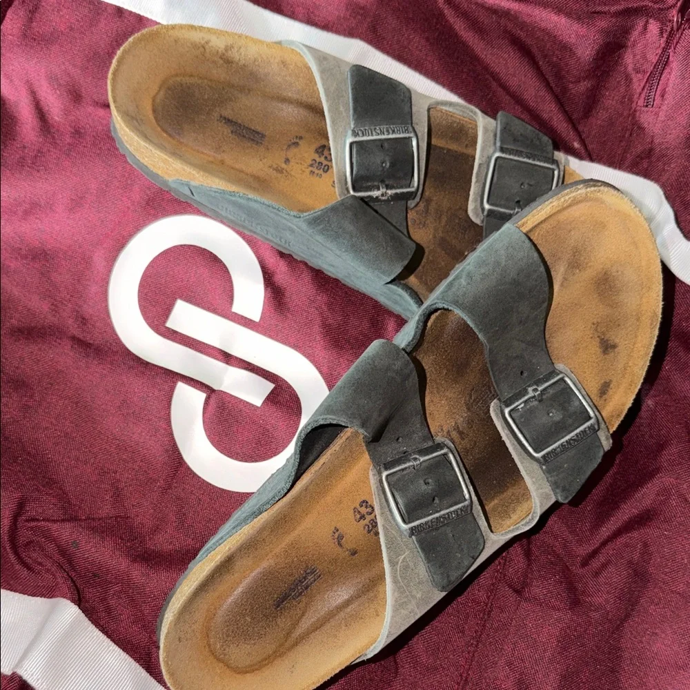 Great used condition Birkenstock for James‎ Perse Arizona Sandal